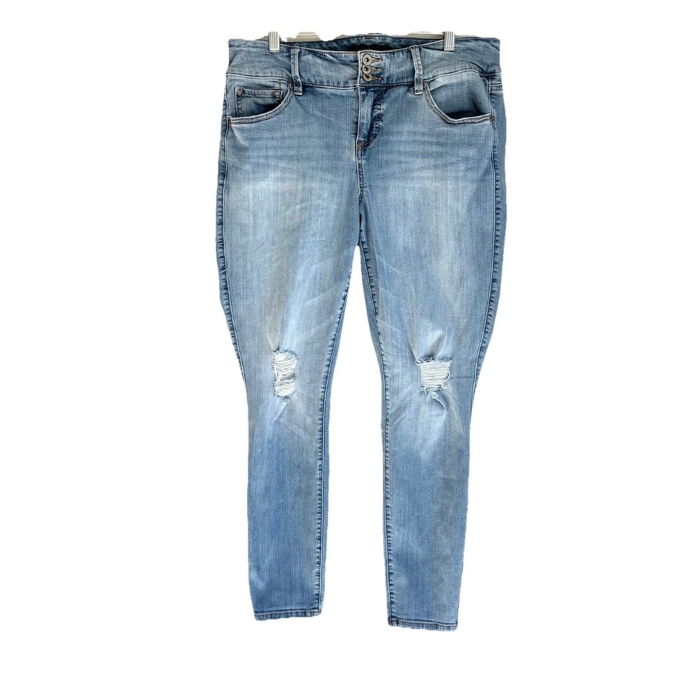 Torrid Women's Premium Distressed Stretch Denim Jeggings